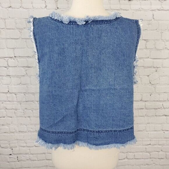 JOA J. O. A. Frayed Denim Sleeveless Crop Top S NWT - Picture 4 of 6